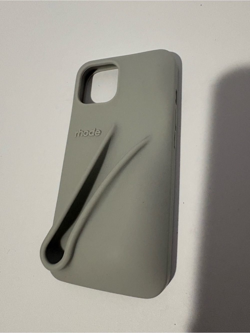 rhode Gray Silicone iPhone 13 /14 Case with Built-In Grip